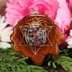 TEP Pendants Eudialyte With Gold Merkaba