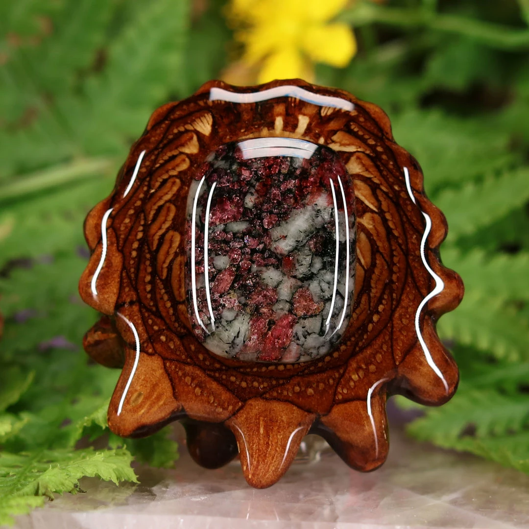 TEP Pendants Eudialyte 3 TEP Pendants Eudialyte